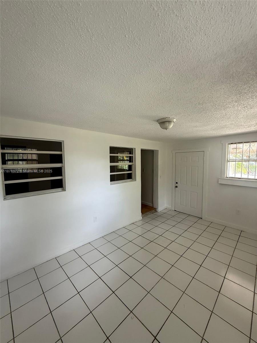 PLAT NO 1 OPA LOCKA - Residential Lease