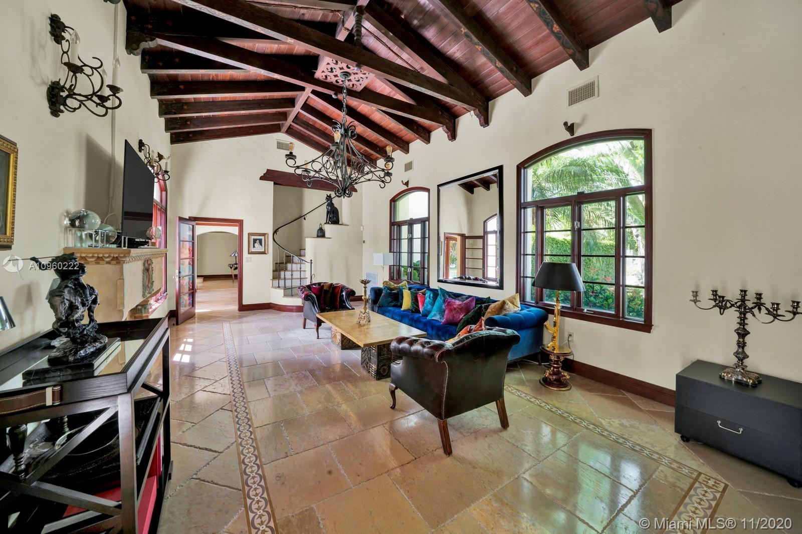 LA GORCE GOLF SUB - Residential