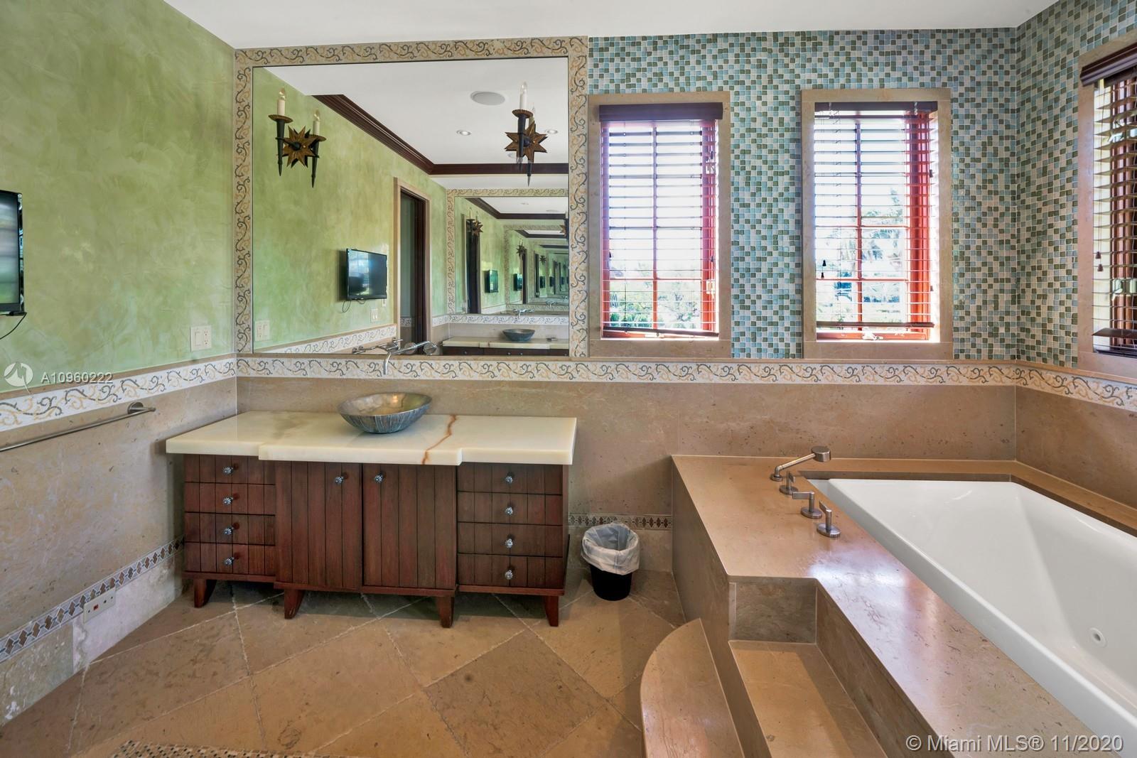 LA GORCE GOLF SUB - Residential