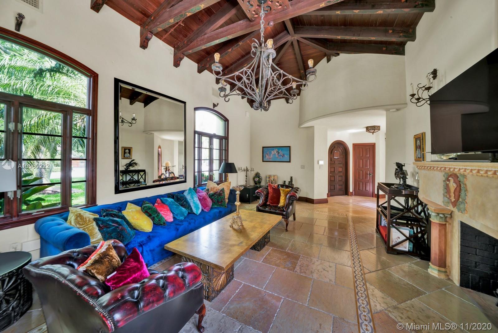 LA GORCE GOLF SUB - Residential