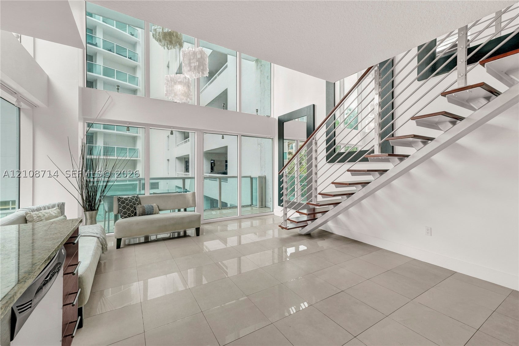 41 SE 5th St 317