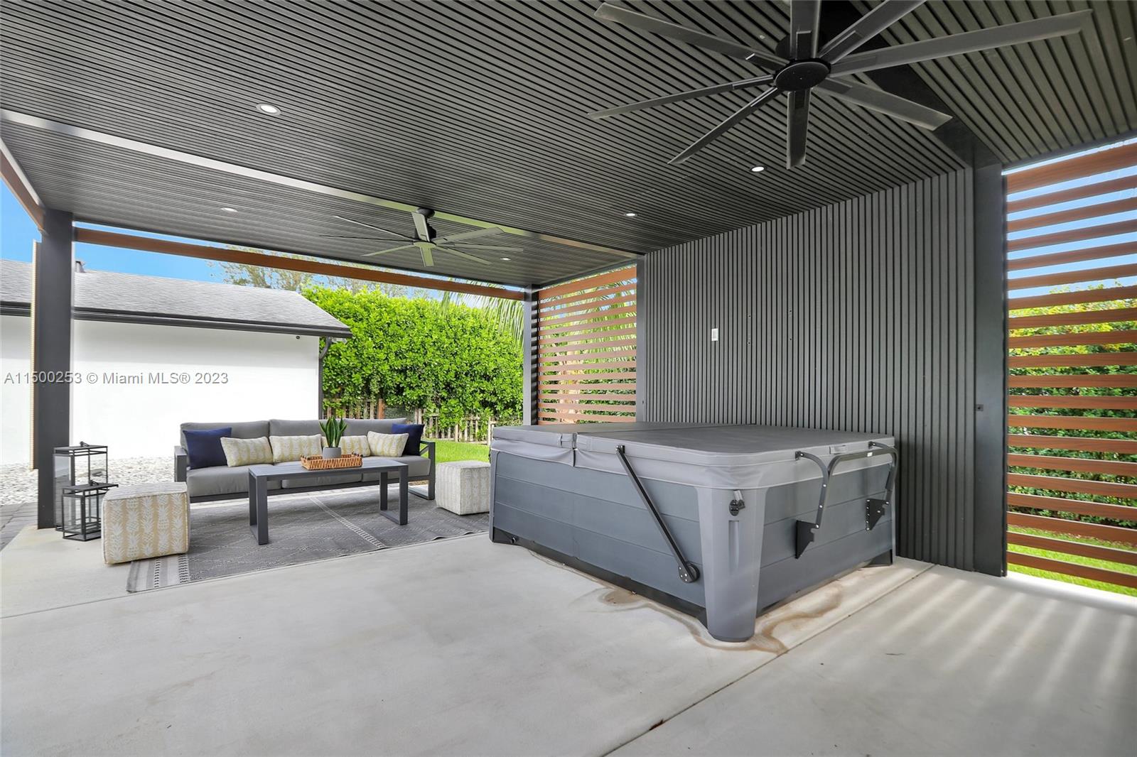 FLA FRUIT LANDS CO SUB NO - Residential