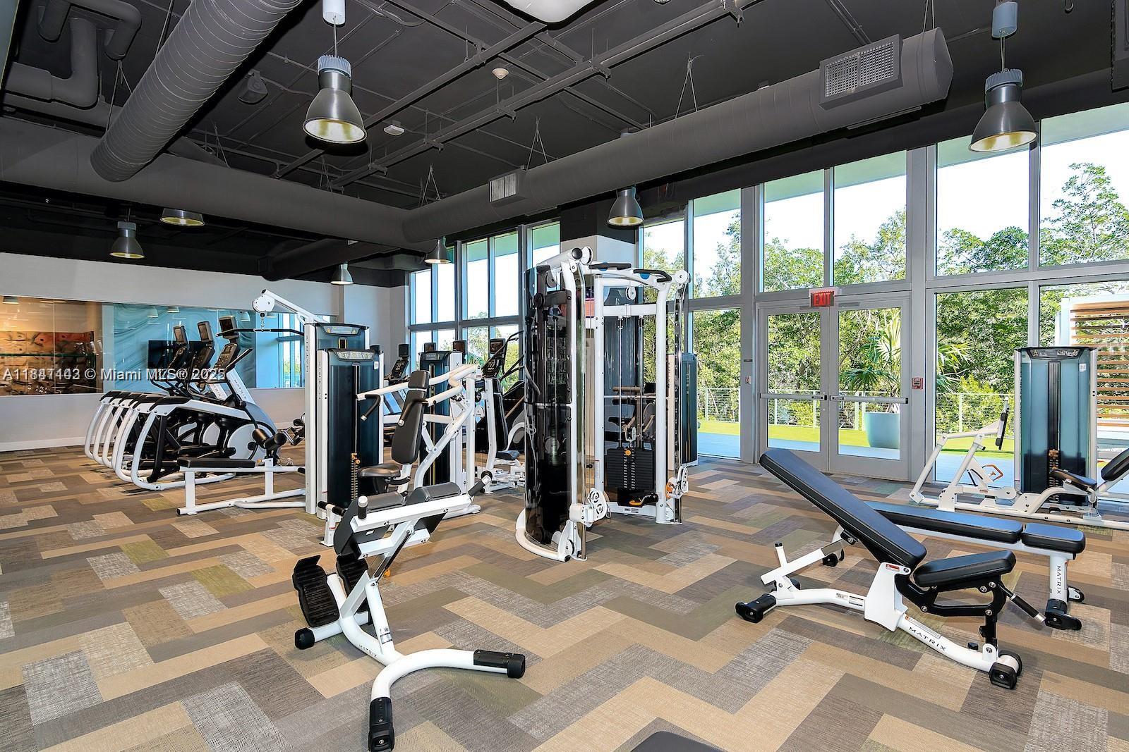 THE HARBOUR NORTH CONDO - Residential