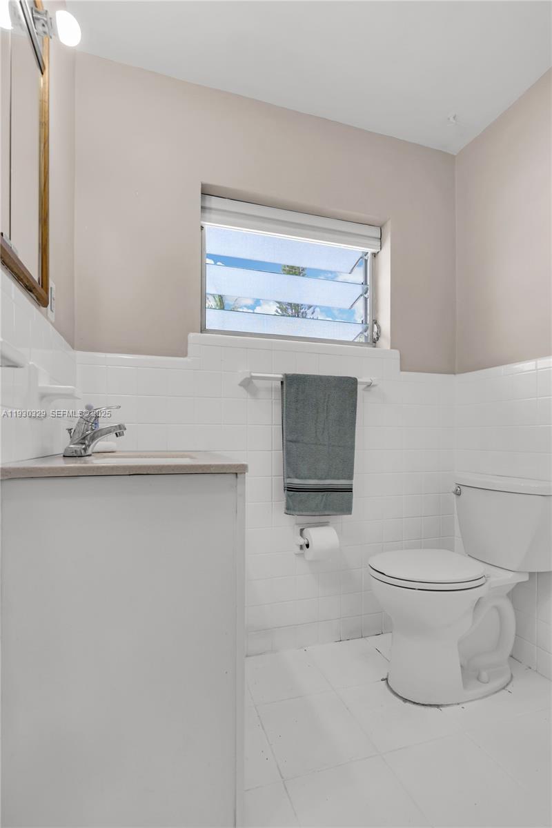 HILLBROOK - Residential Lease