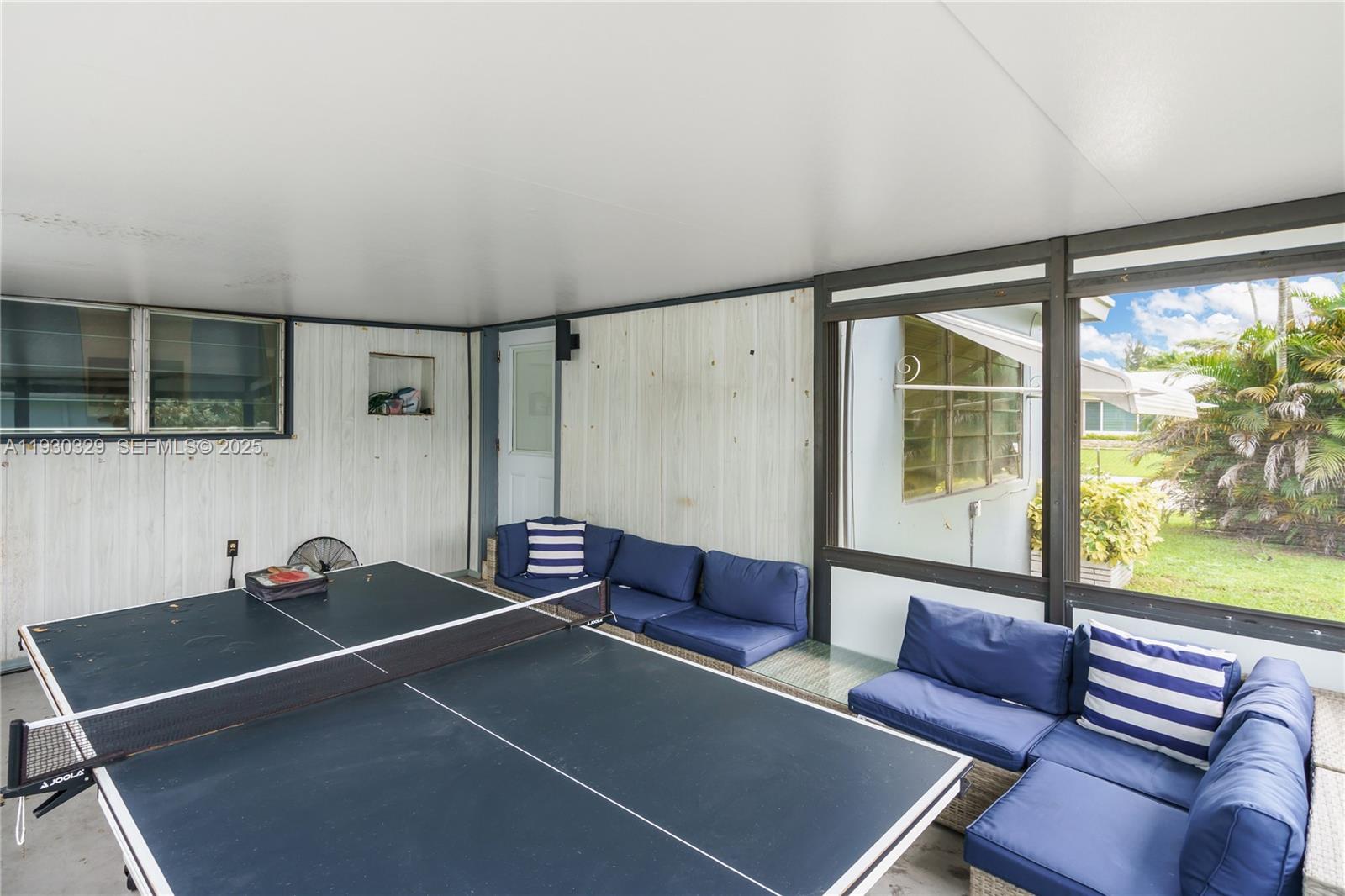 HILLBROOK - Residential Lease