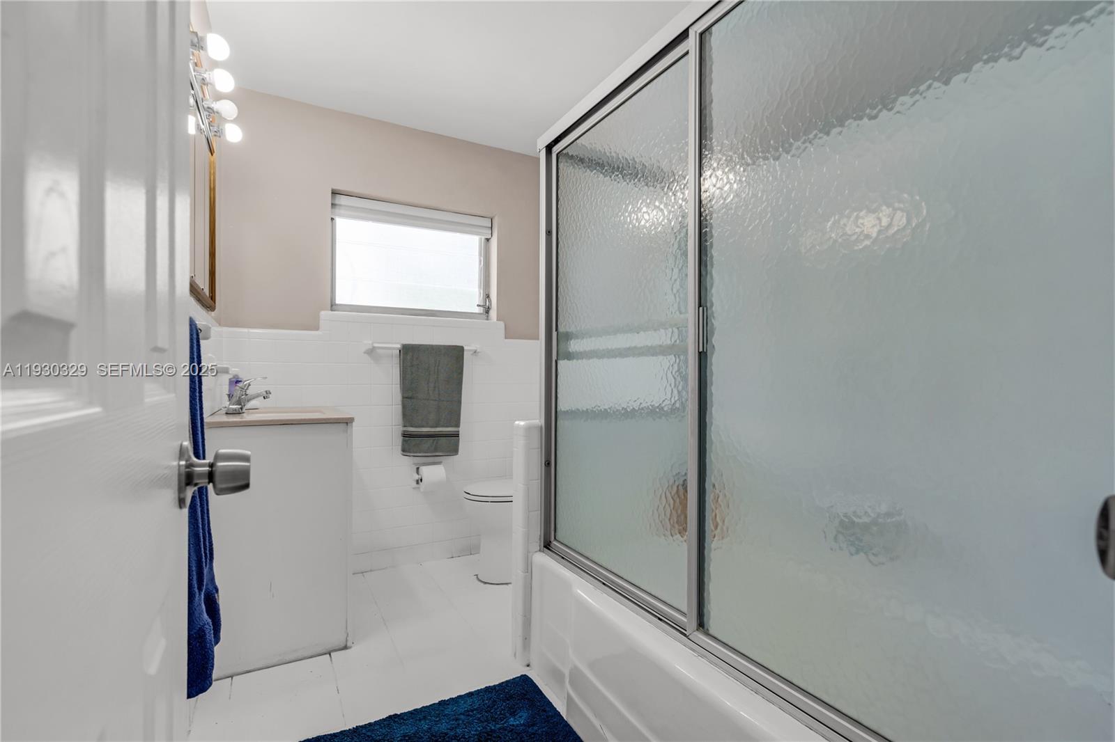 HILLBROOK - Residential Lease