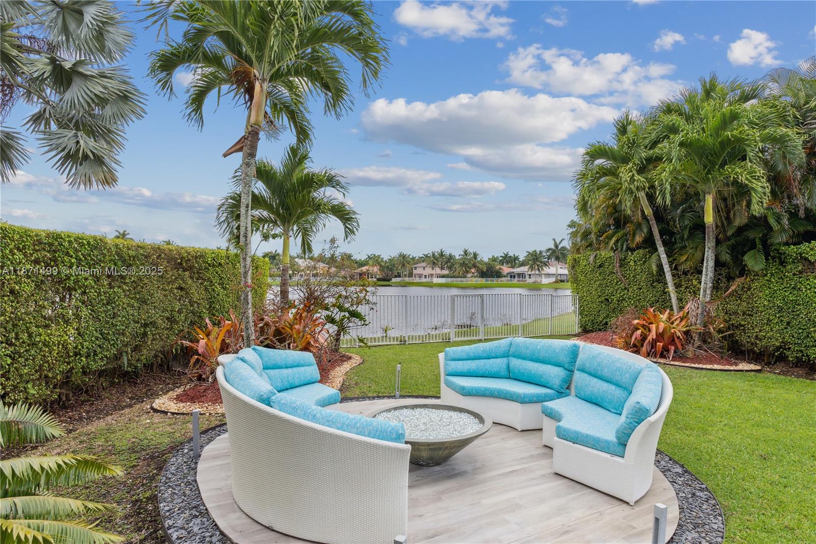 SECTOR 7-PARCEL W - Residential