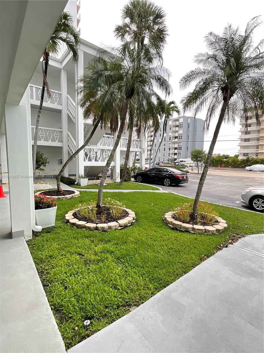 Photo 3 of 45 of 419 Golden Isles Dr 106 condo