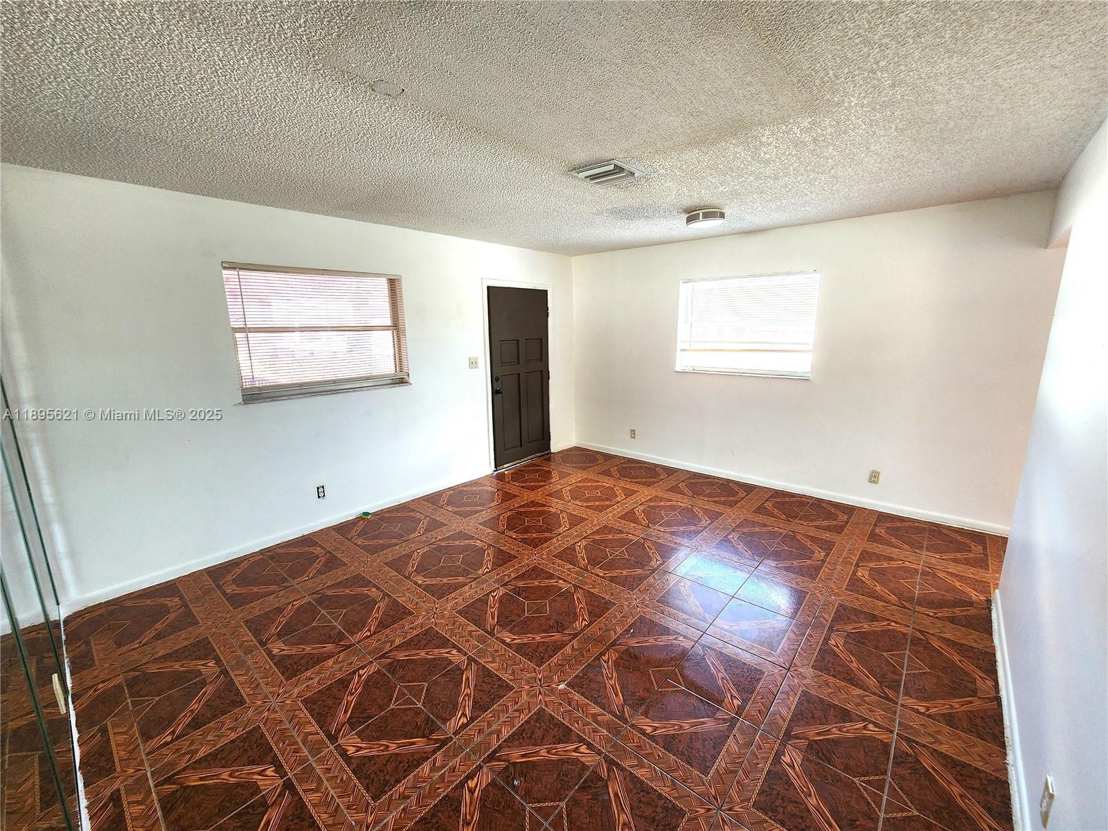 321 SW 1st Ct K-5