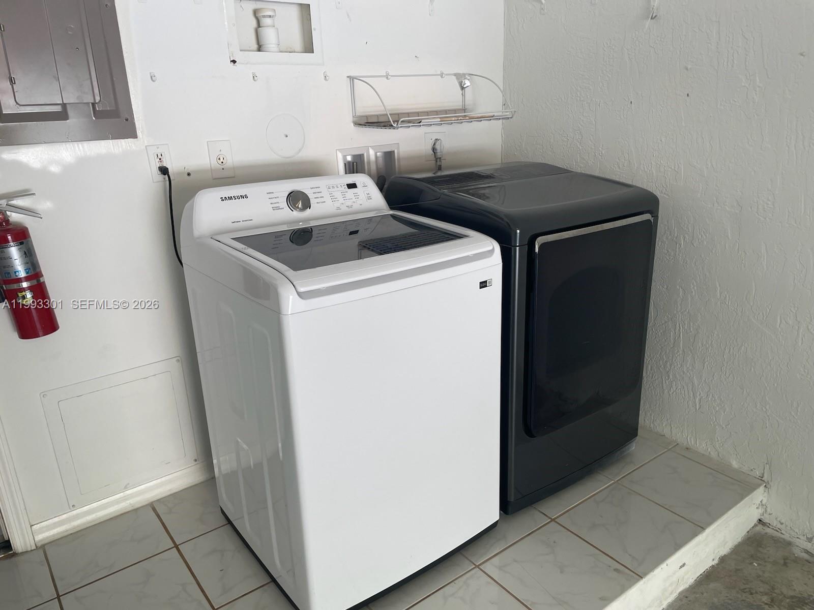 SECTORS 3 & 4 BOUNDARY PL - Residential