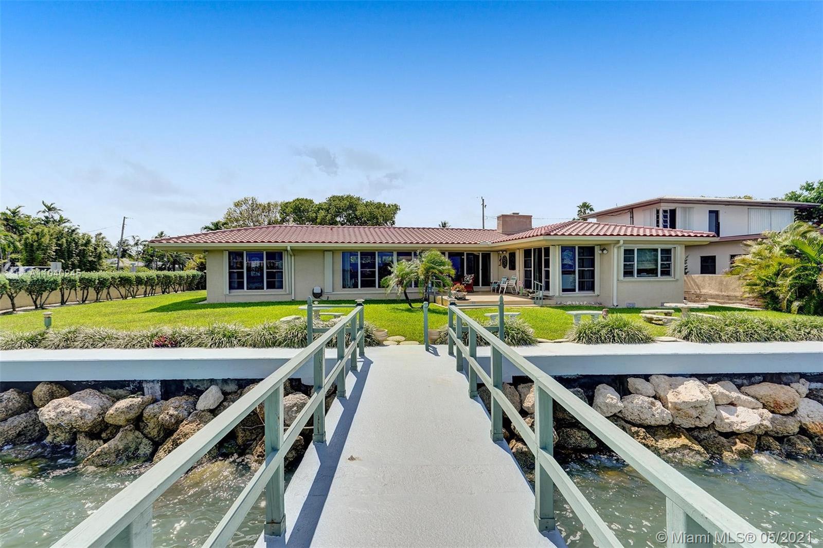 AMD EDGEWATER MANORS - Residential