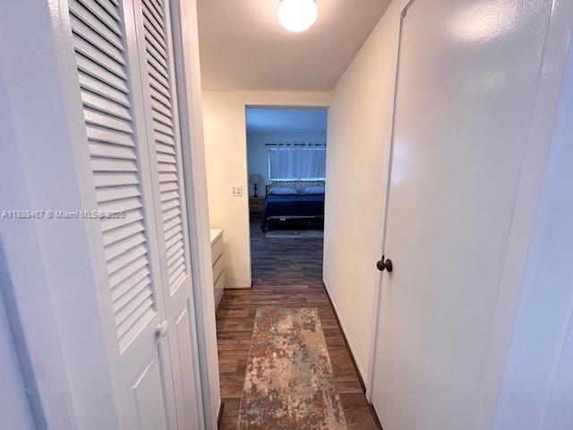 HILLCREST COUNTRY CLUB AP - Residential