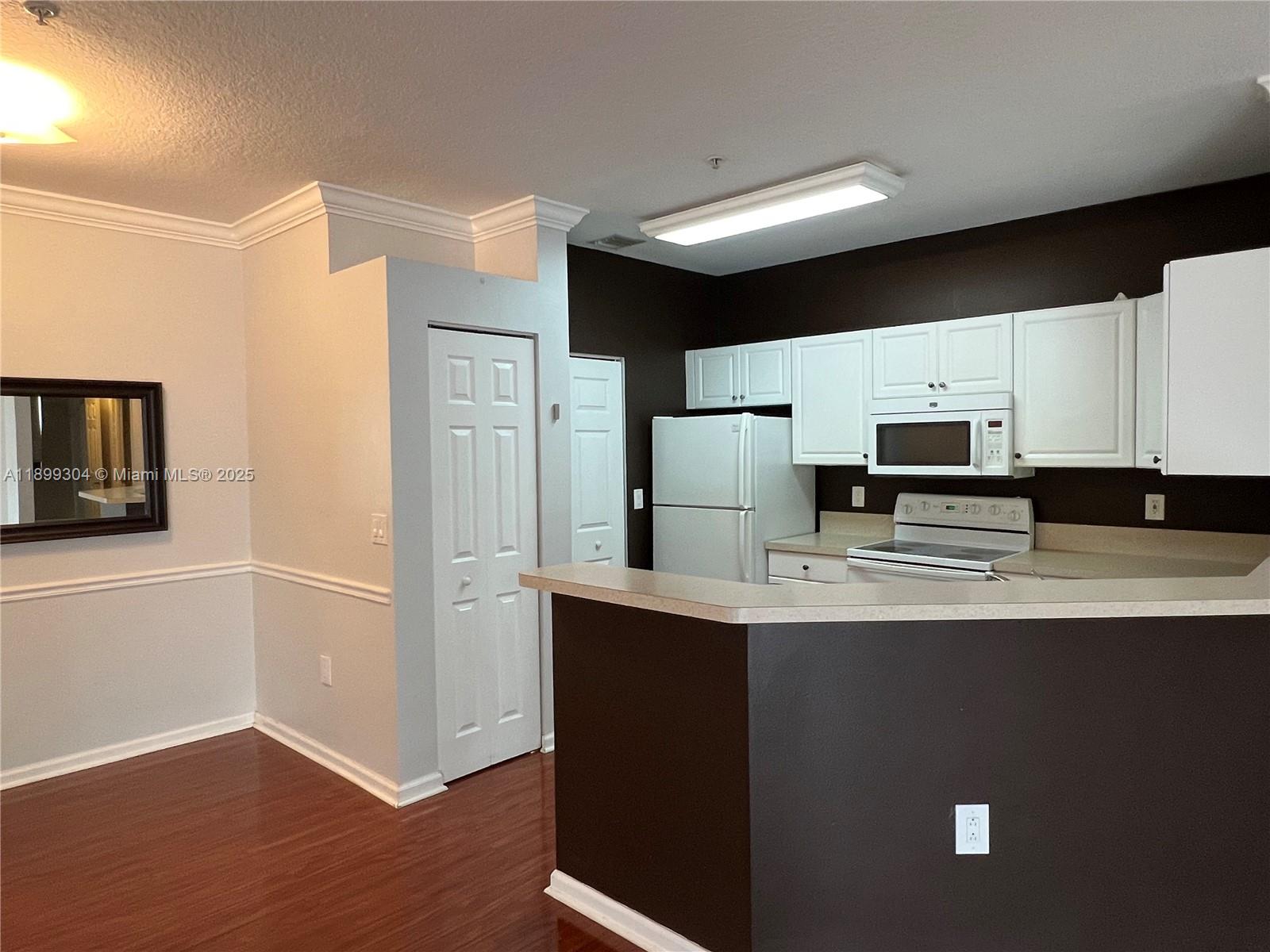 EL-AD VILLAGGIO CONDO BLD - Residential Lease