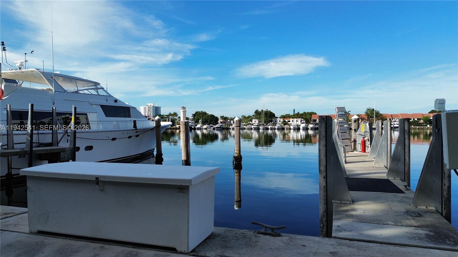 WATERWAYS MARINA CONDO - Land