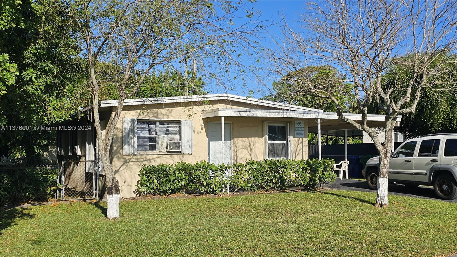 Property for Sale at 155 Nw 30th Ter Ter, Fort Lauderdale, Broward County, Florida - Bedrooms: 3 
Bathrooms: 1  - $320,000