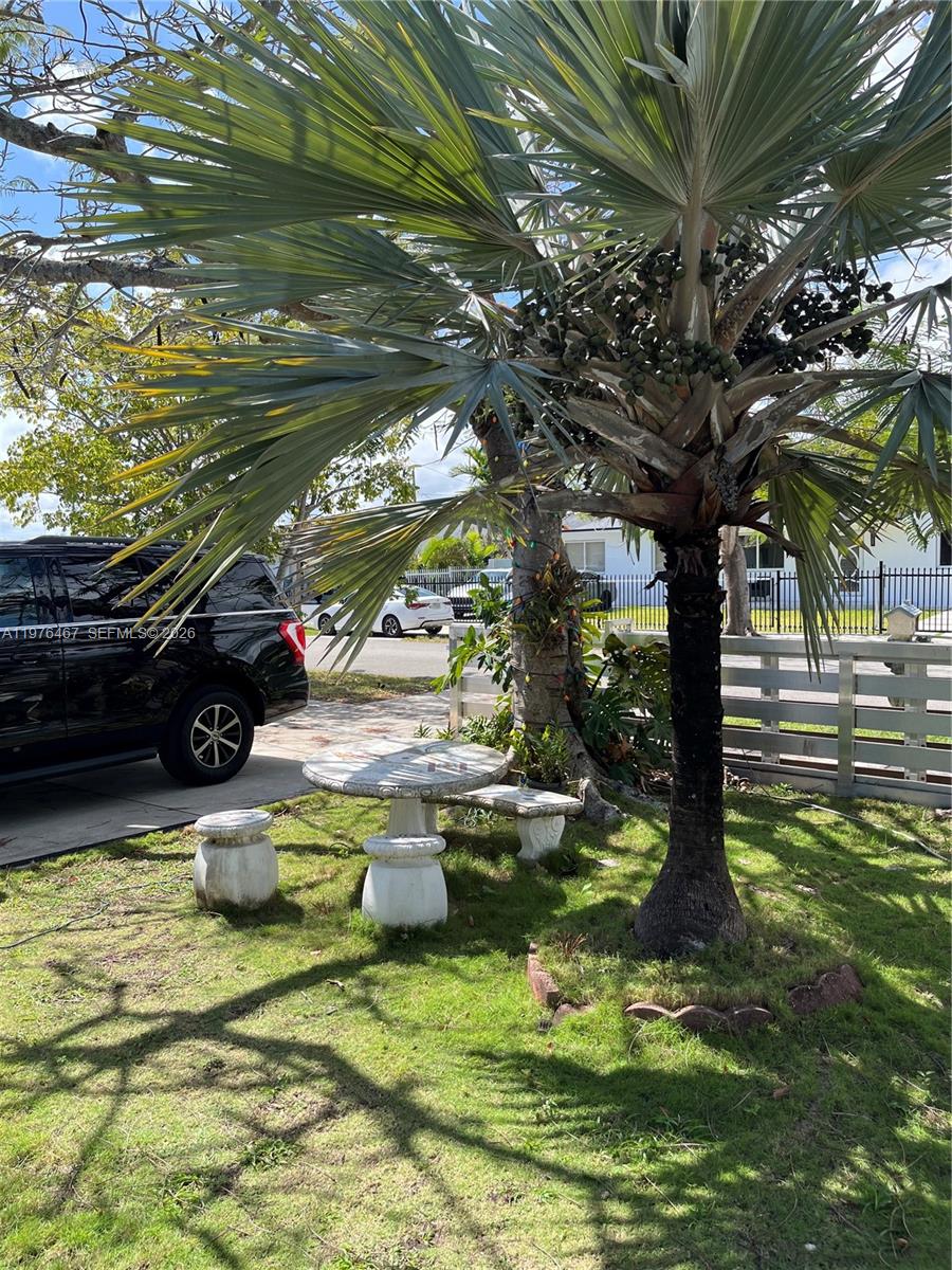 BENSON MANOR - Residential