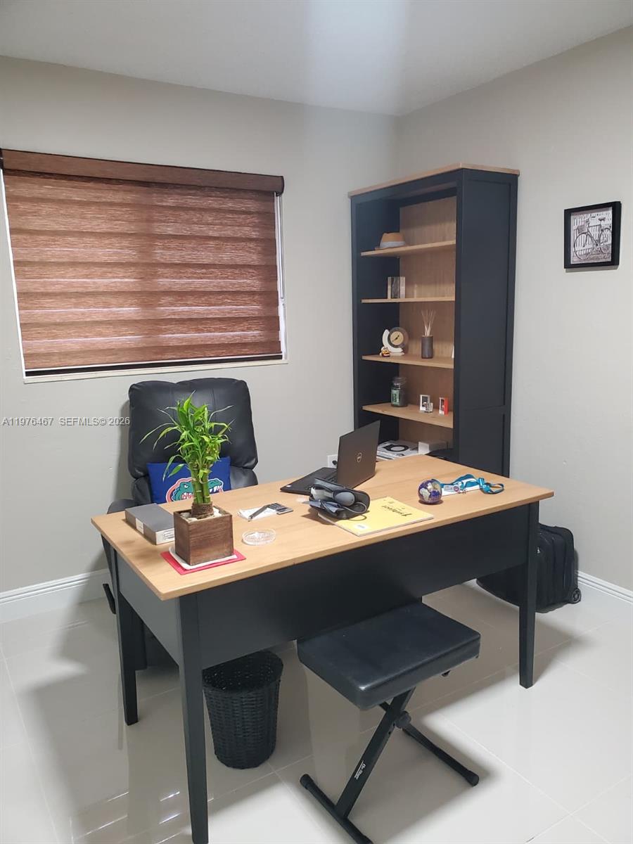 BENSON MANOR - Residential