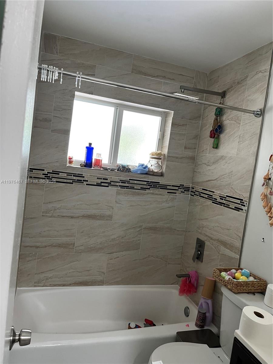 BENSON MANOR - Residential