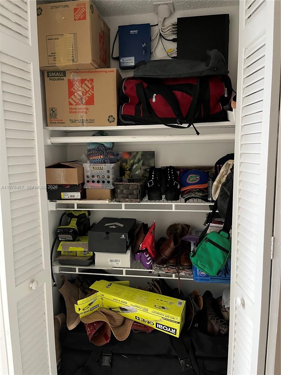 BENSON MANOR - Residential