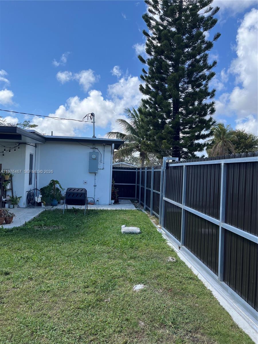 BENSON MANOR - Residential