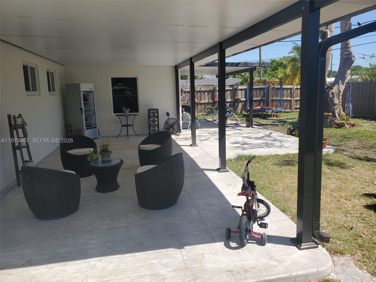 BENSON MANOR - Residential