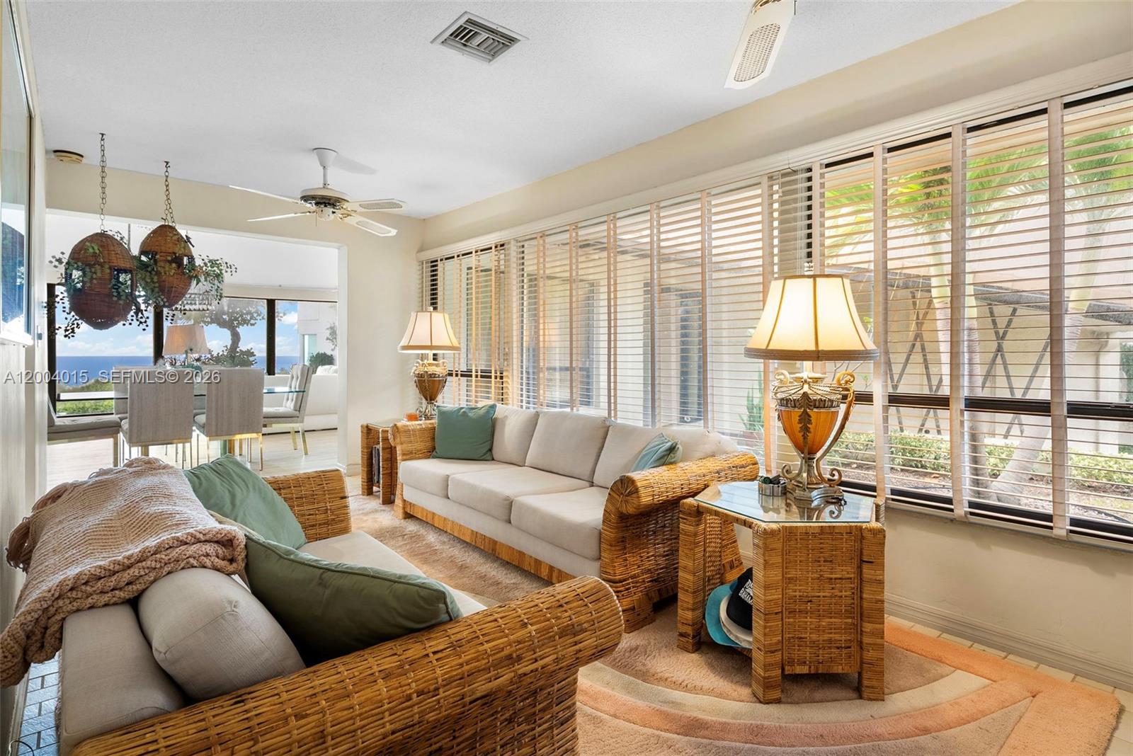 LAUDERDALE BEACH - Residential