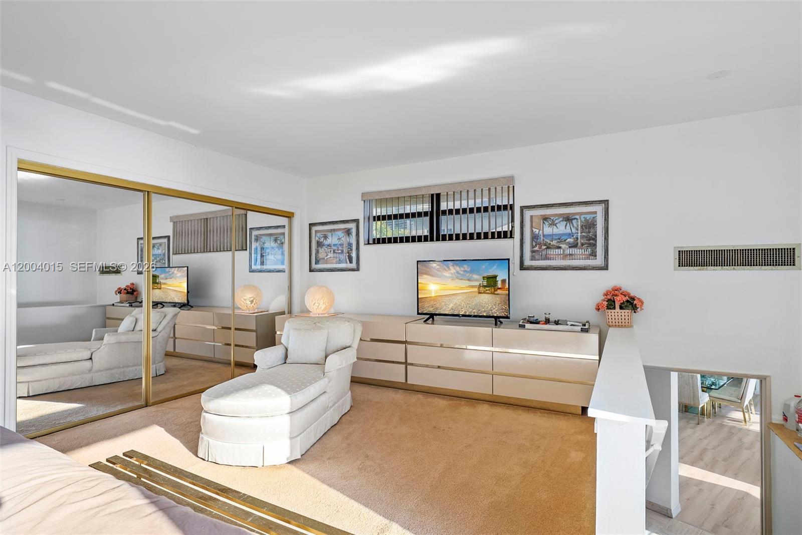 LAUDERDALE BEACH - Residential