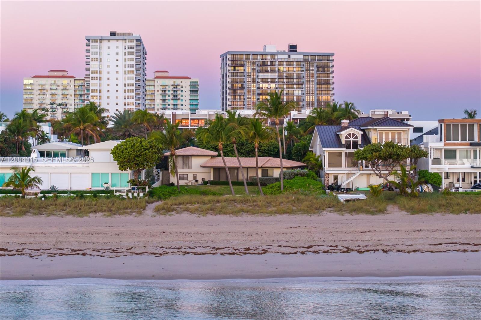 LAUDERDALE BEACH - Residential