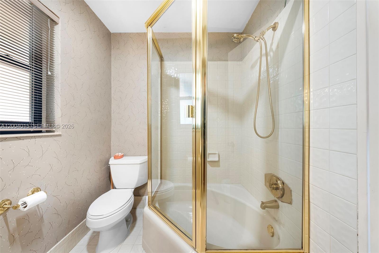 LAUDERDALE BEACH - Residential