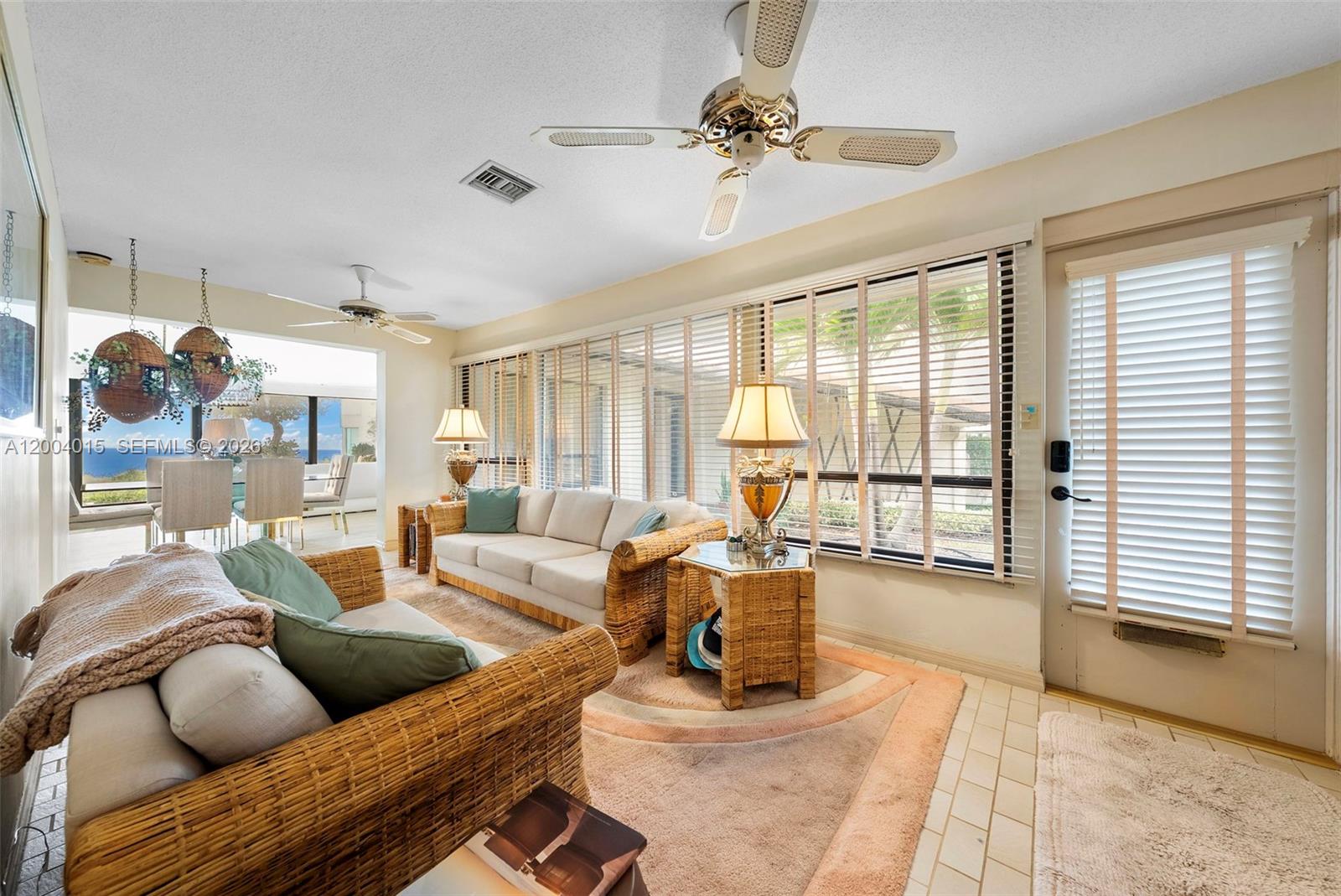 LAUDERDALE BEACH - Residential