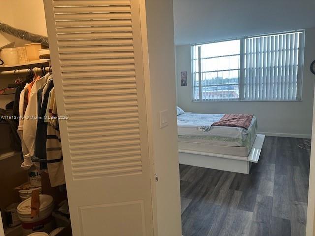 FIFITH MOORINGS CONDO - Residential