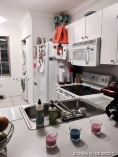 SECRET GARDEN CONDO - Residential Lease