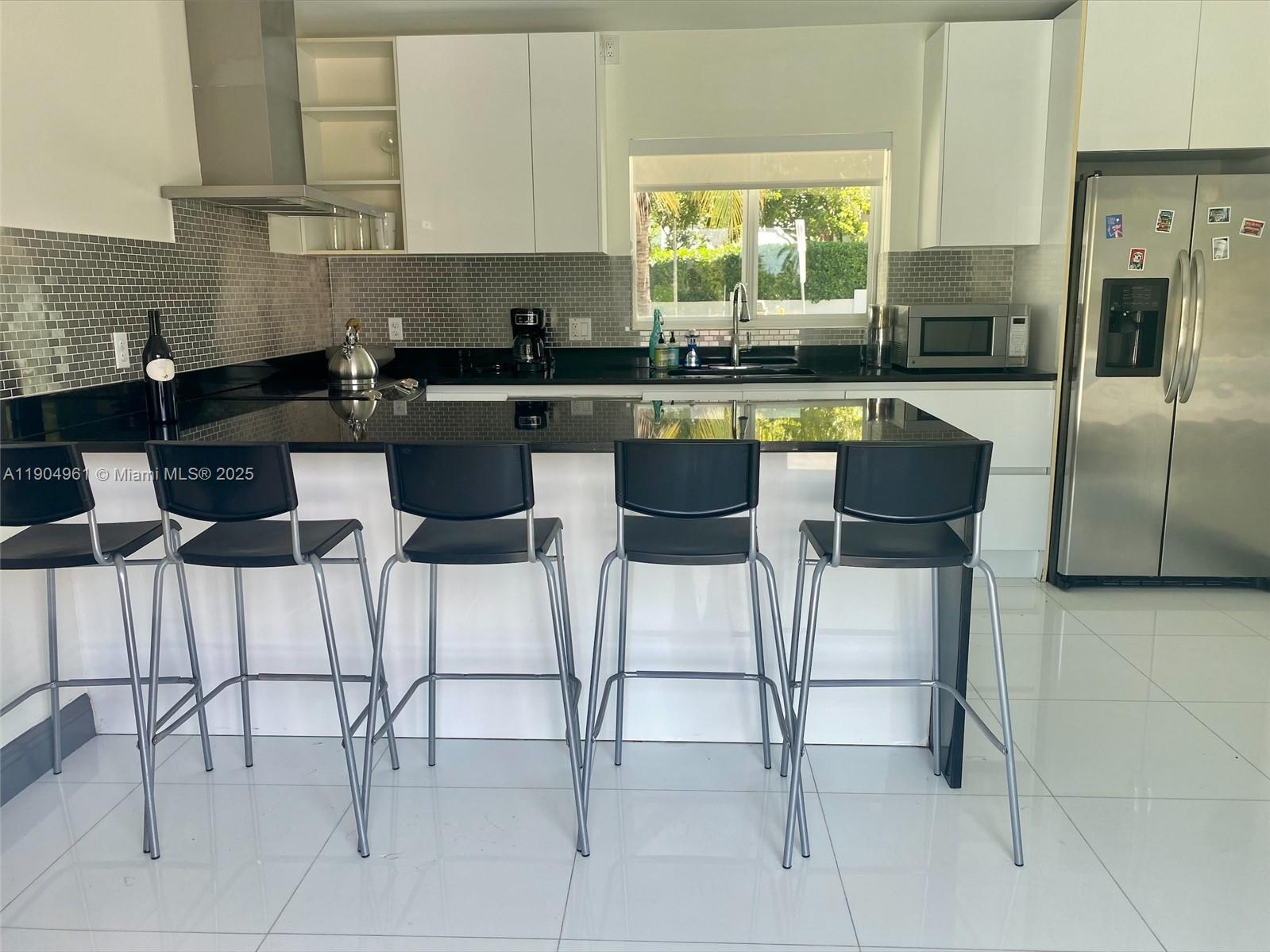 KEYSTONE ISLAND NO 1 - Residential Lease