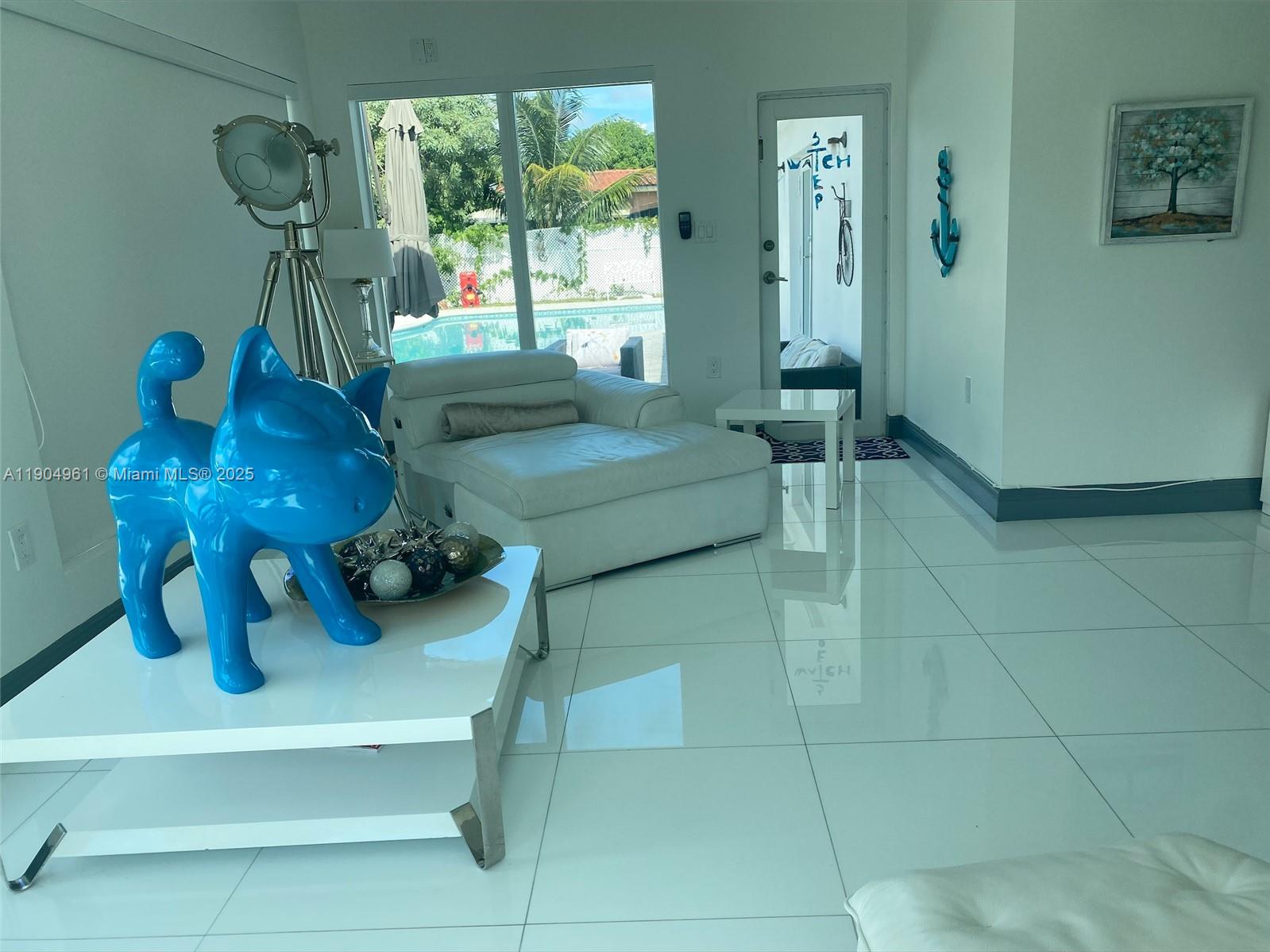 KEYSTONE ISLAND NO 1 - Residential Lease