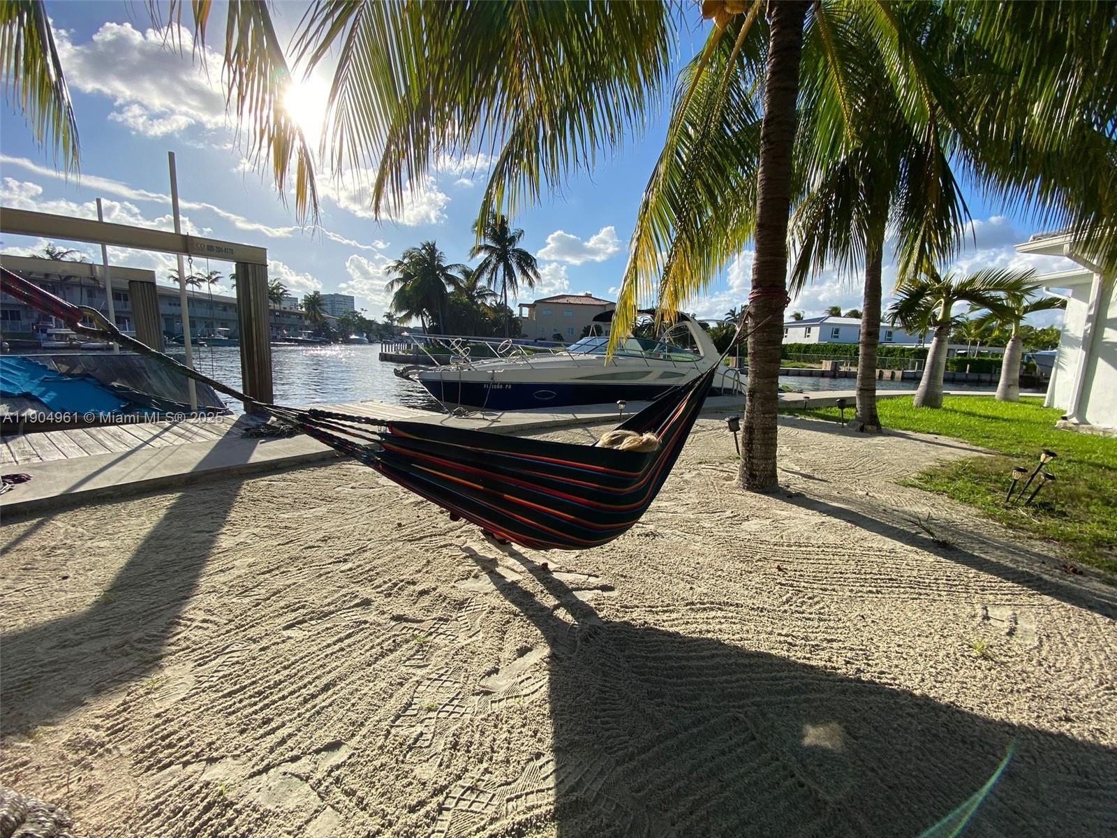 12388 N Bayshore Dr NA