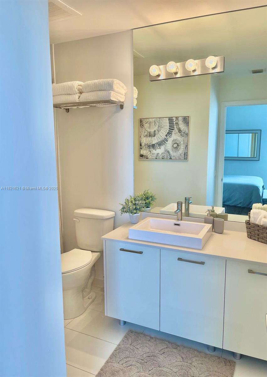 CENTRO CONDO - Residential