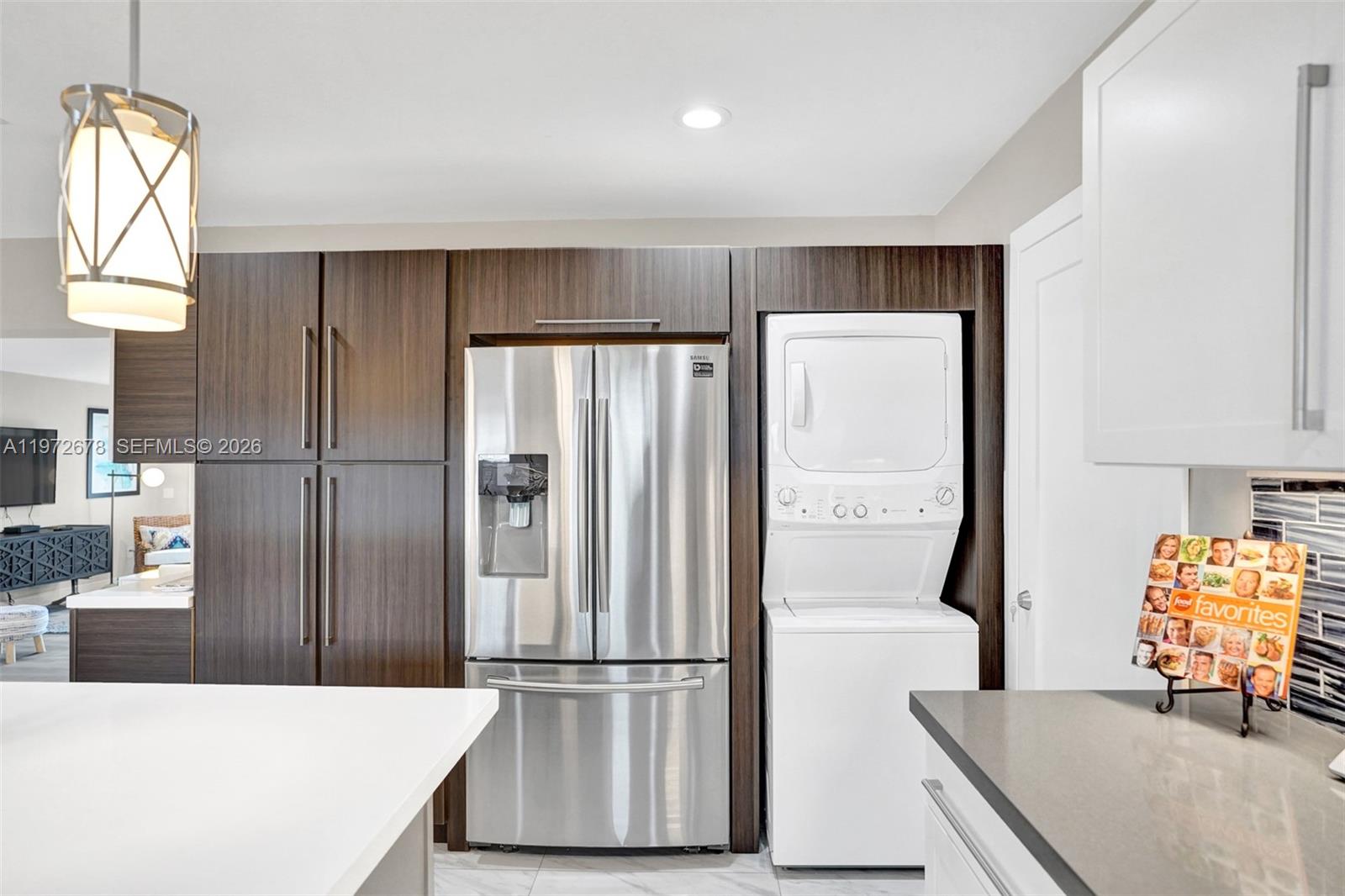 LAKE RIDGE ADDITION - Residential Income