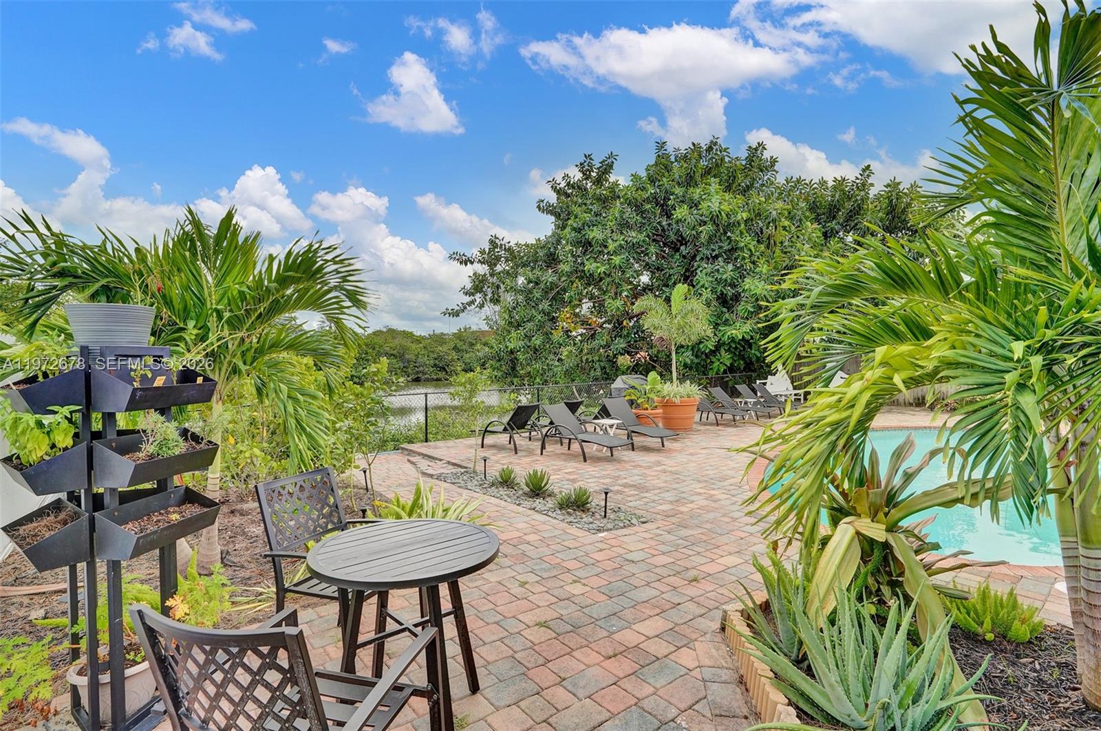 LAKE RIDGE ADDITION - Residential Income