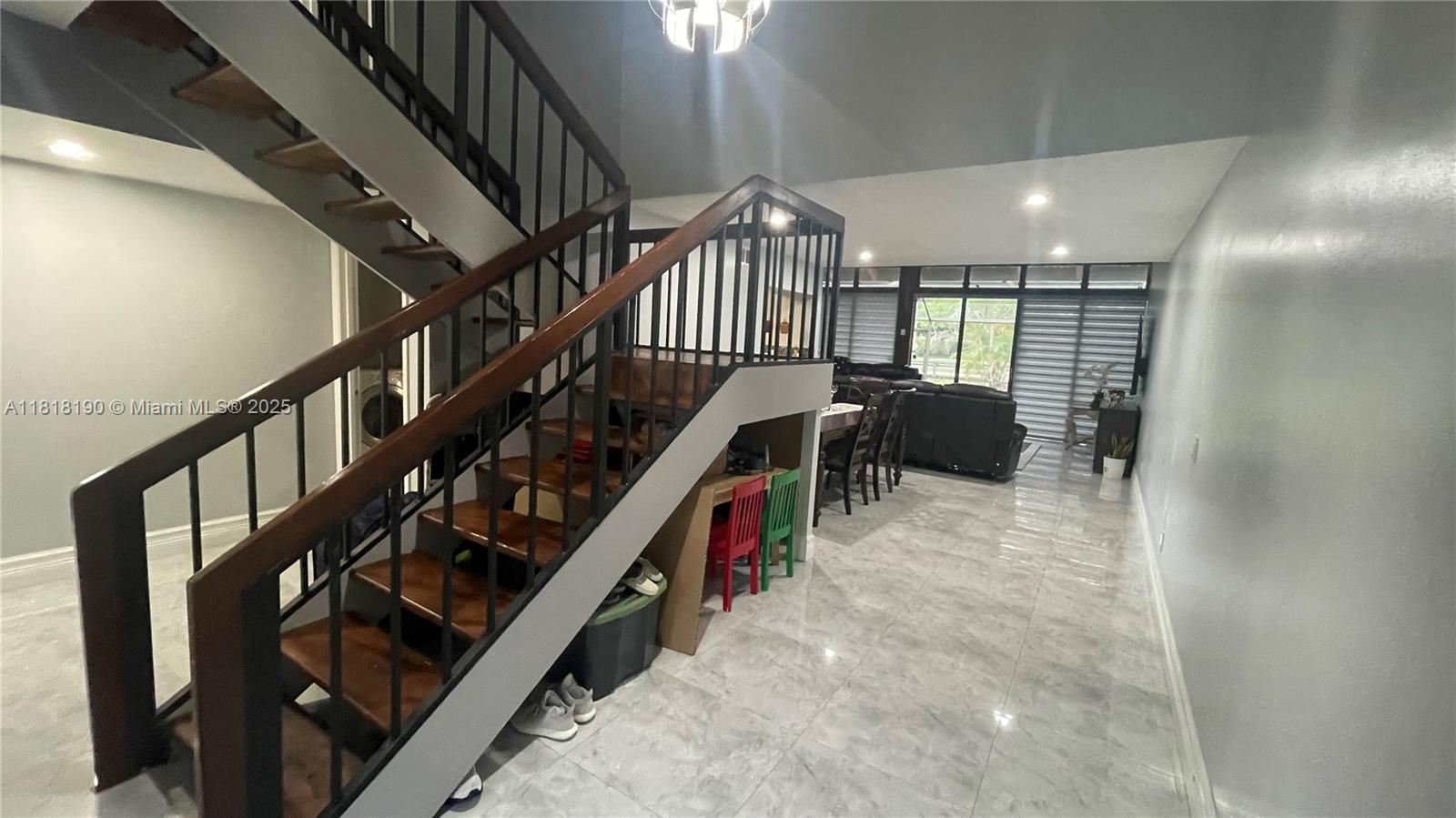 EVERGLADES SUGAR & LAND C - Residential