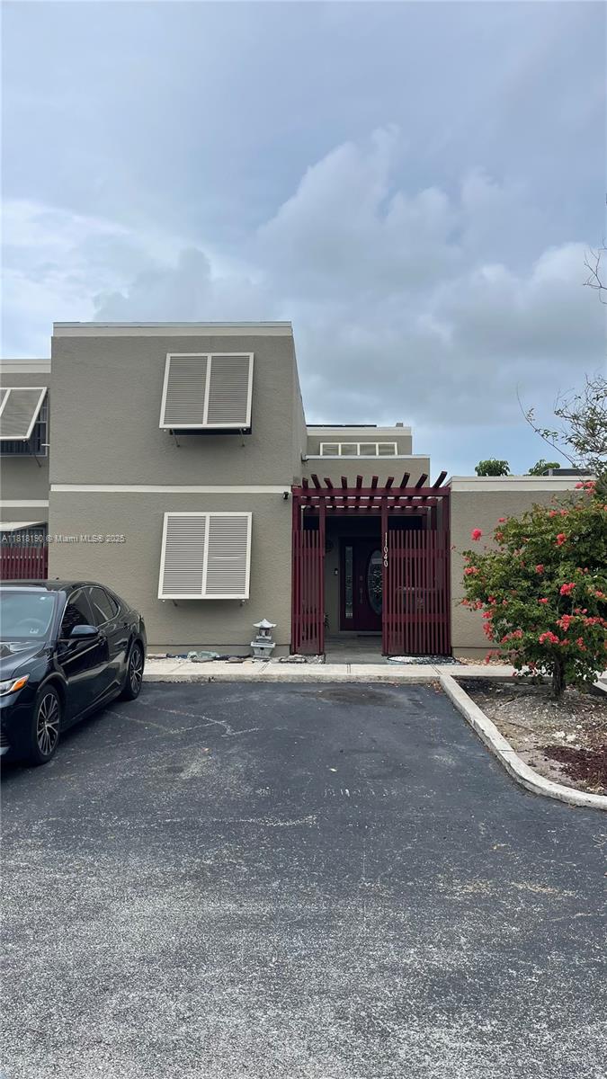 EVERGLADES SUGAR & LAND C - Residential
