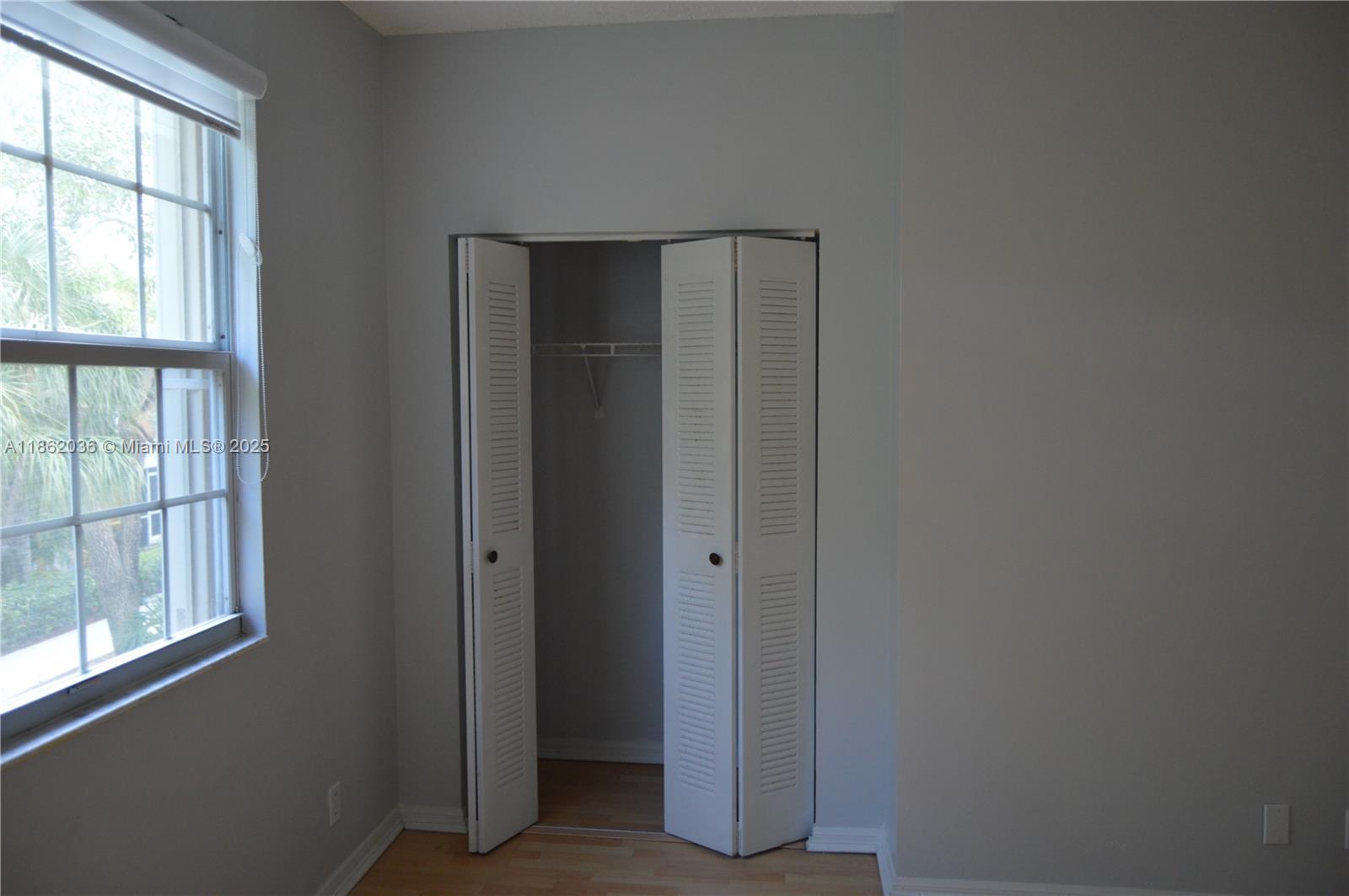 SECTORS 3 & 4 BOUNDARY PL - Residential Lease