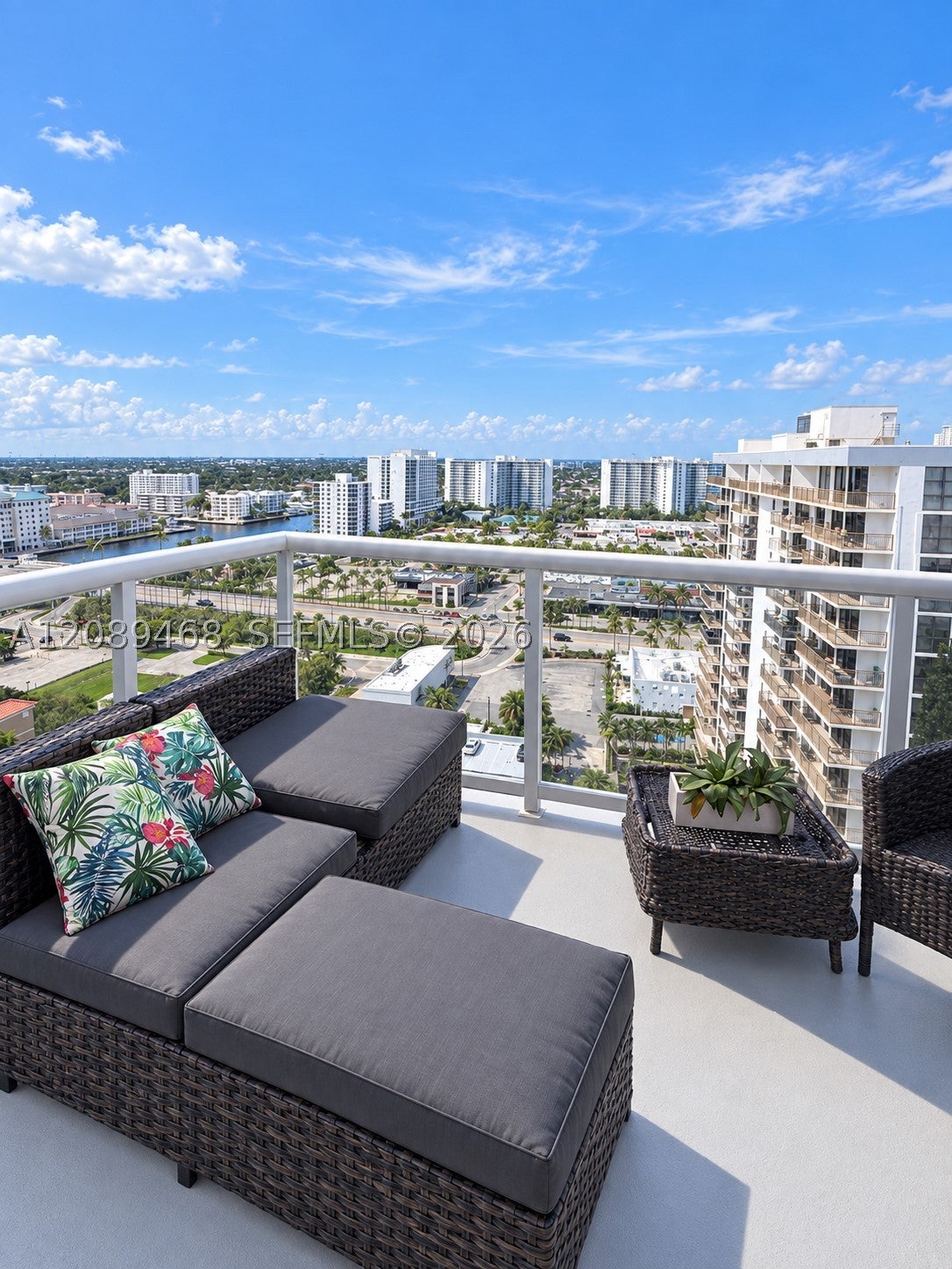 3015 N Ocean Blvd 18B