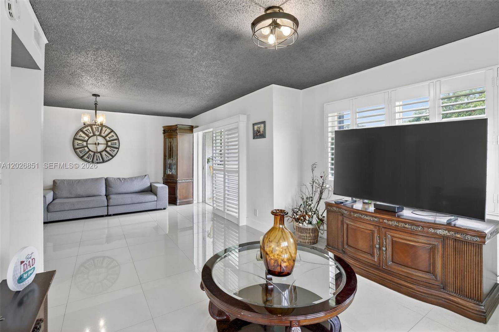 HOLLYBROOK GOLF AND - Residential