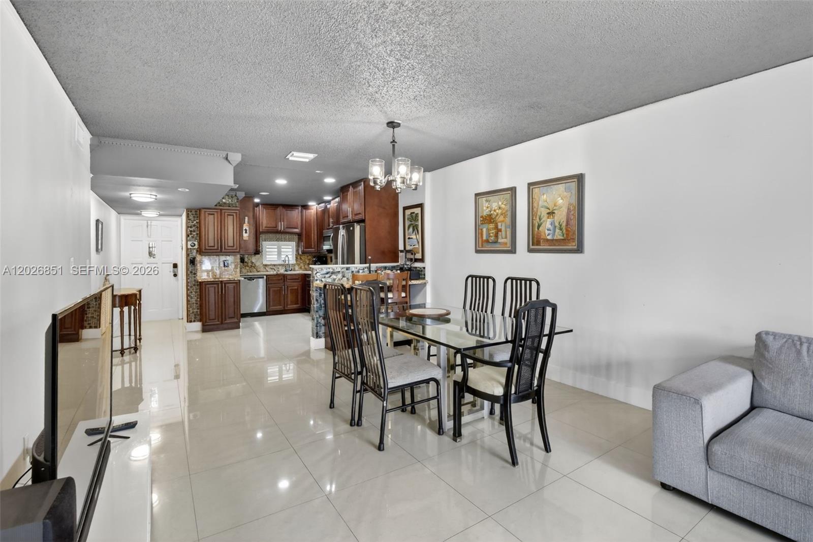 HOLLYBROOK GOLF AND - Residential
