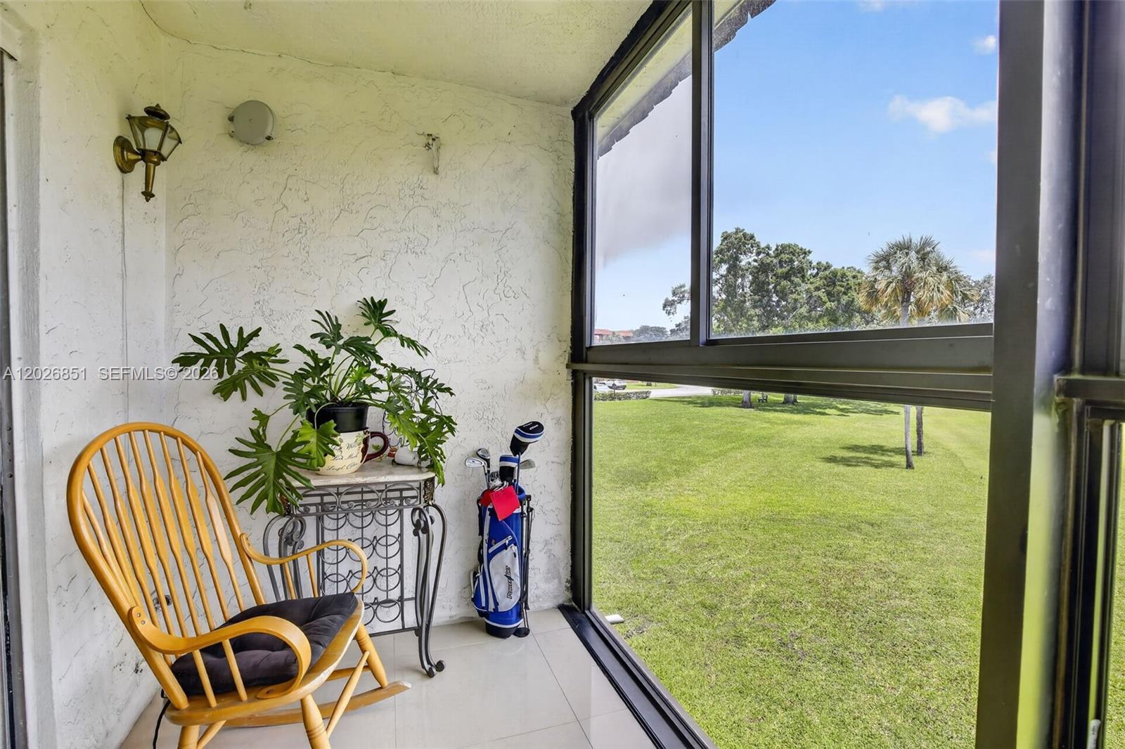 HOLLYBROOK GOLF AND - Residential