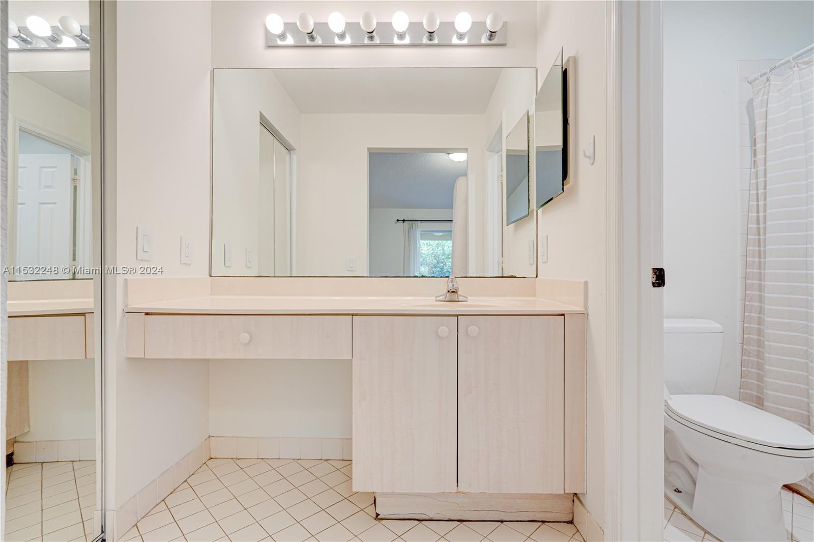 SECTOR 2-PARCELS 12 13 14 - Residential Lease