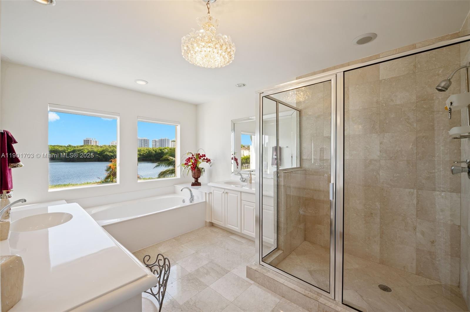 AVENTURA LAKES PHASE 1 - Residential