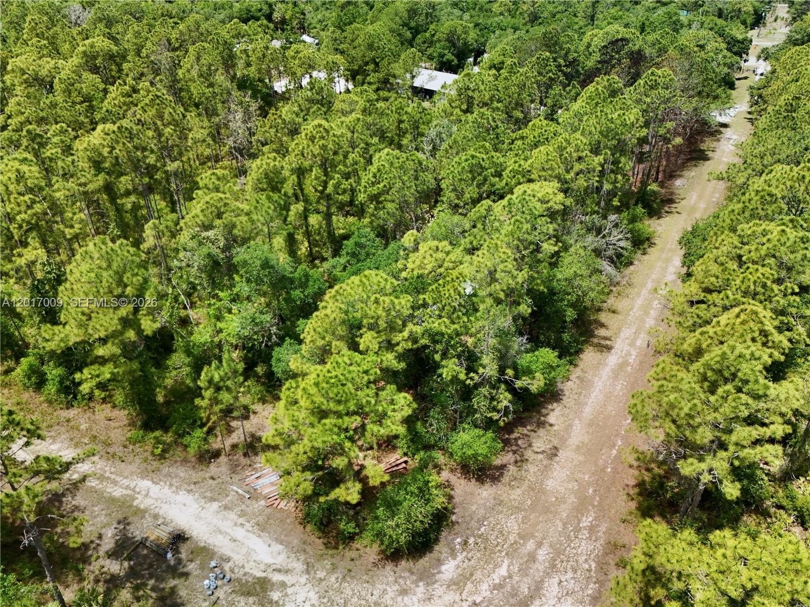 ROYAL PARK ESTATES - Land