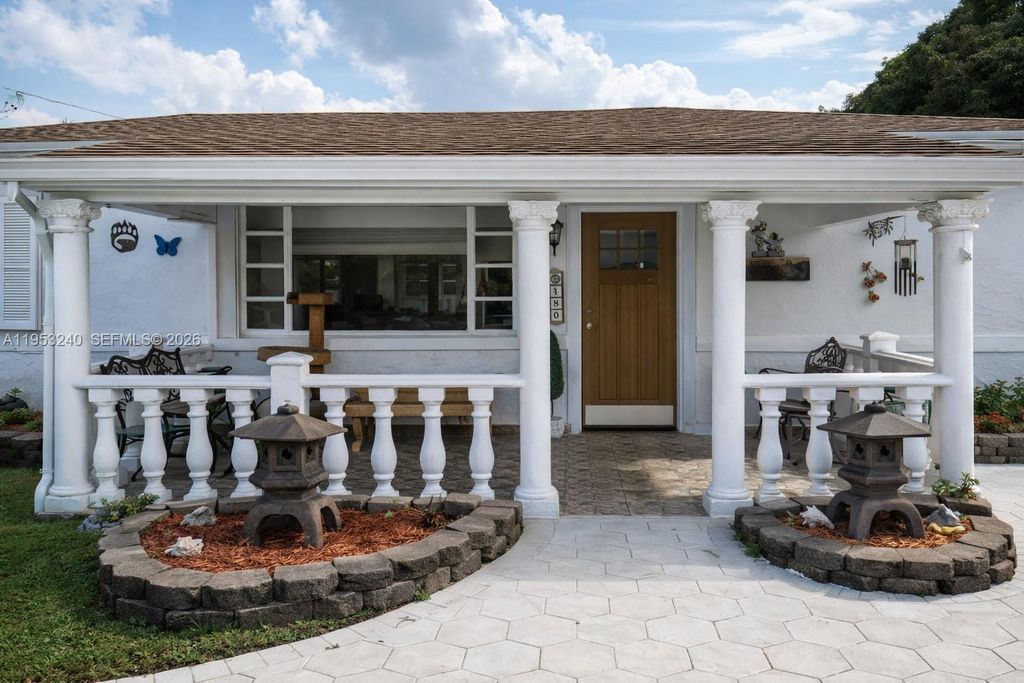 Photo of 480 NE 109th St, Miami, FL 33161 (MLS # A11953240)