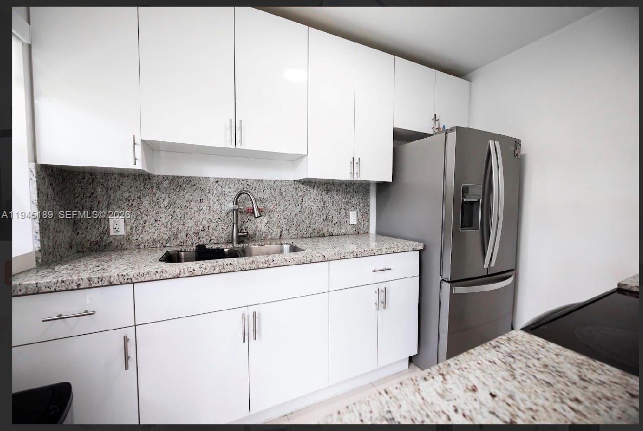 KENSINGTON 1ST ADDN - Residential